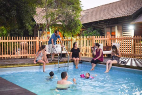 Гостиница Cabin Resort  Мошав-Рамот